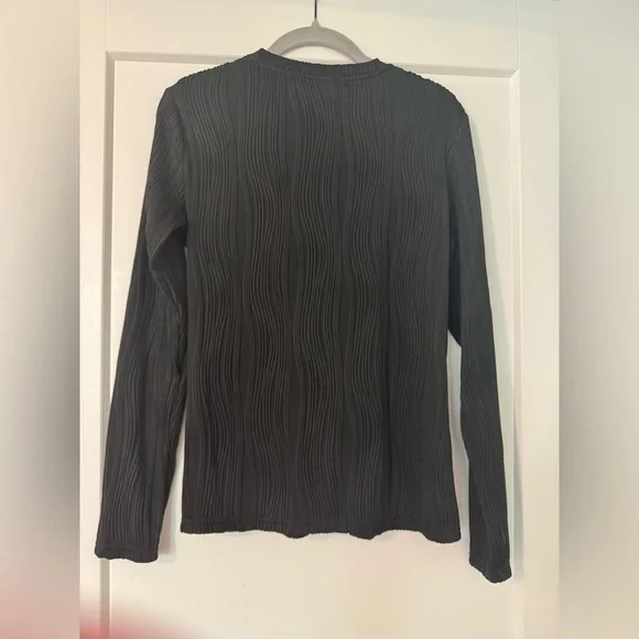 NWT Zesica Black Ribbed Long Sleeve Top Size M - Picture 3 of 4